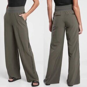 ATHLETA Nolita Wide Leg Pants 657665 in Mountain Olive Green 18